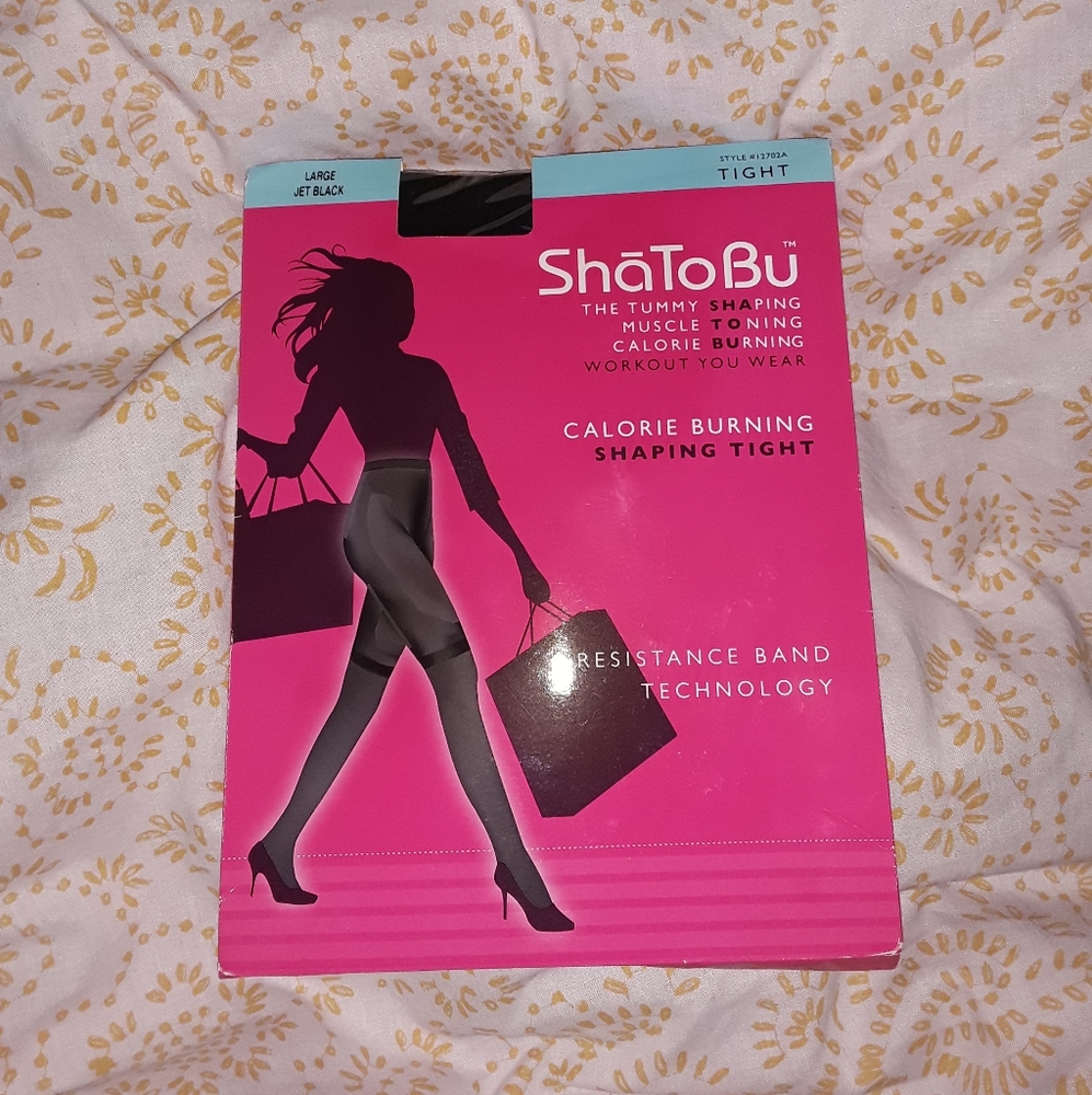 🌸 $5 NWT ShaToBu Jet Black Shapewear Thigh Short Large